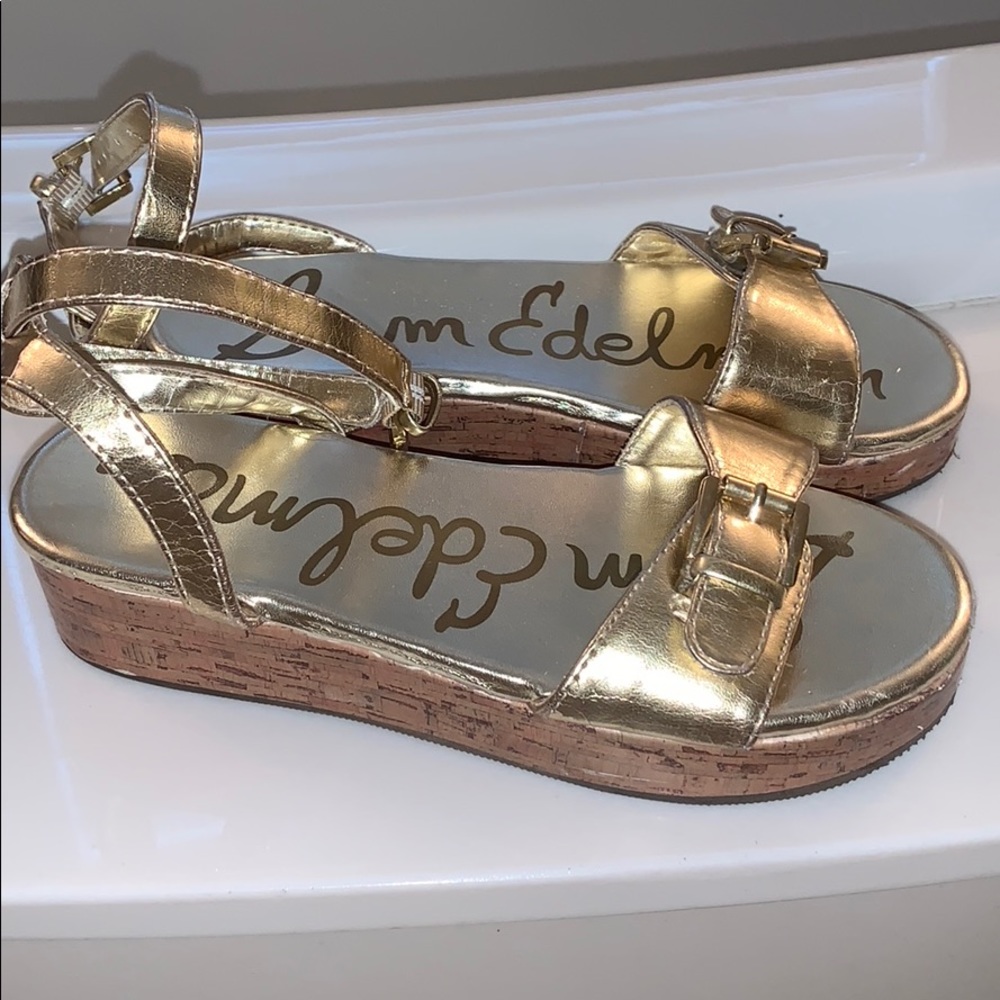Girls flat form wedge type gold sandals